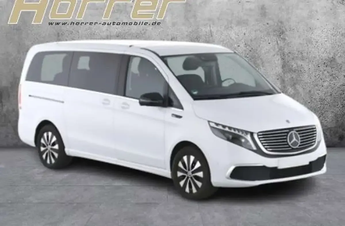 Gebraucht Mercedes EQV300 Avantgarde 150 kW (204 PS) 2022 Bergkristallweiã metallic Van / Kleinbus