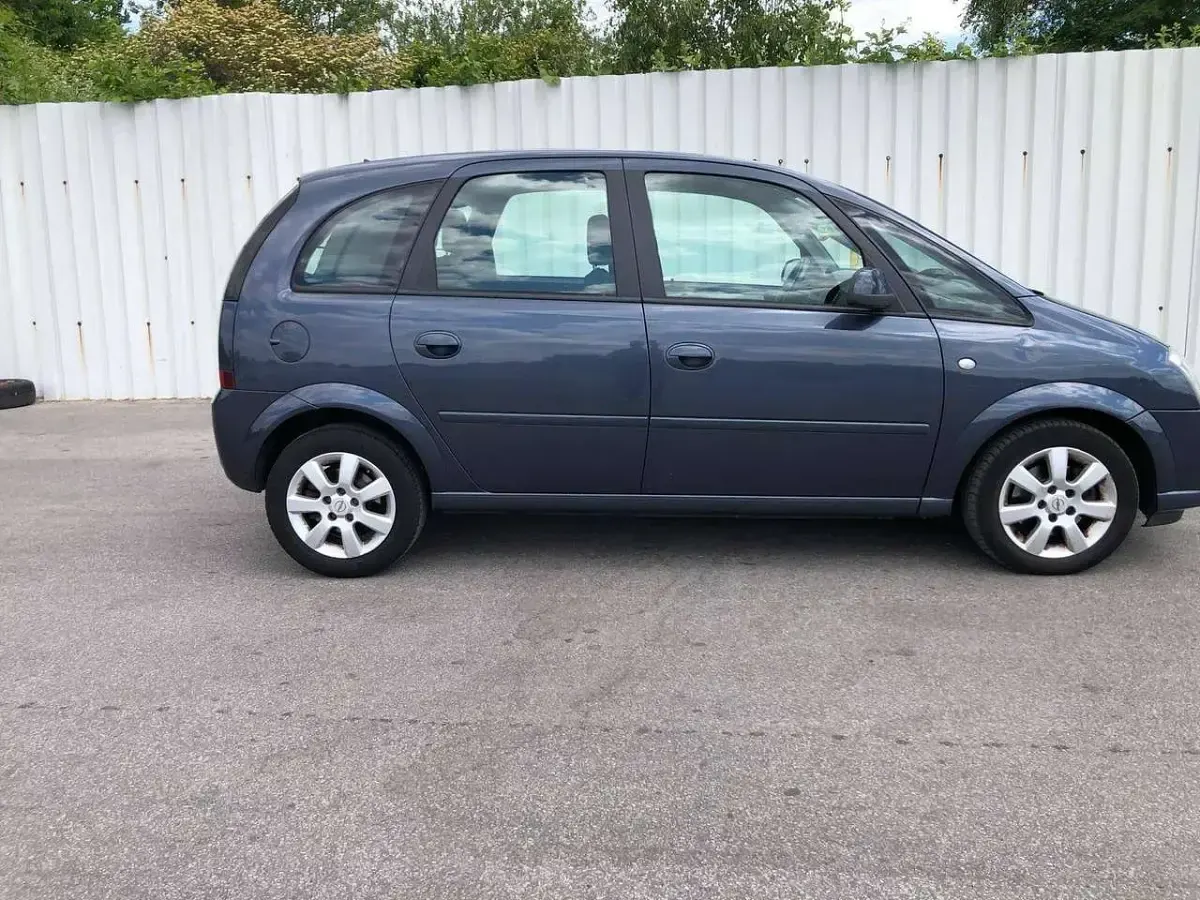 Gebraucht Opel Meriva Selection 101 PS (74 kW) 2009 Blau Van / Kleinbus