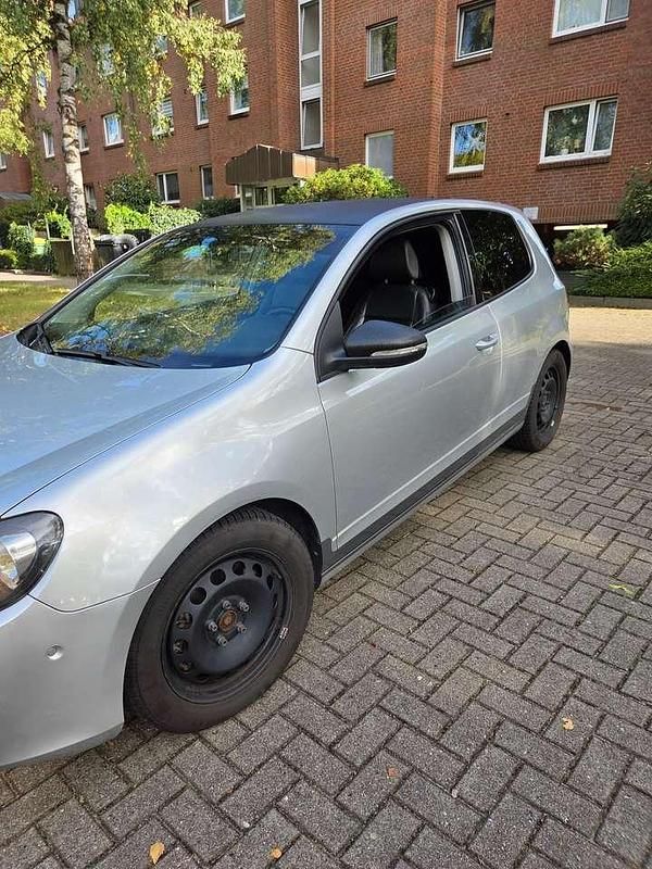 Silber Gebraucht 2008 VW Golf VI Highline Kleinwagen | 5.300 € (Fairer Preis) - Bild 1/4