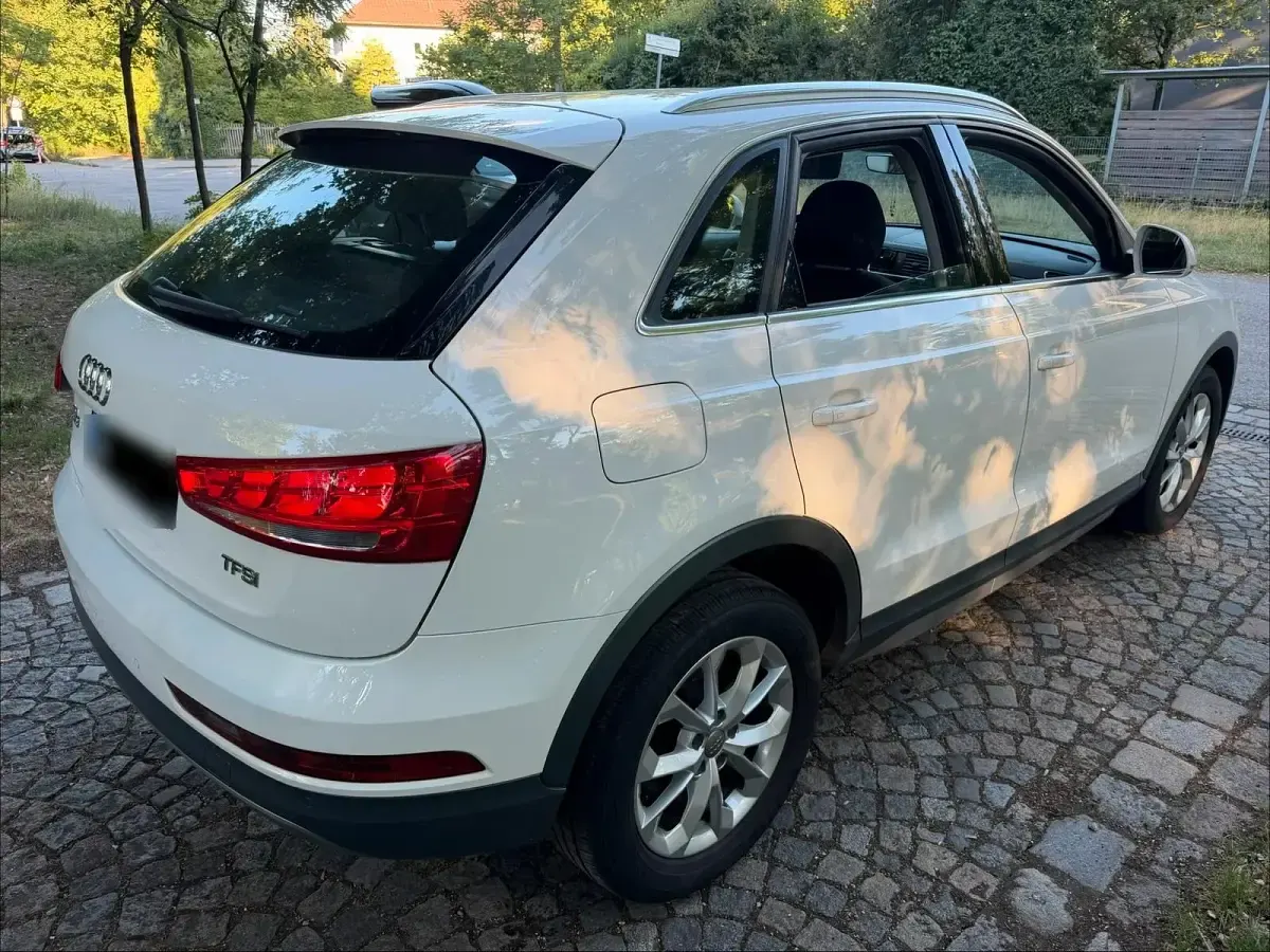 Gebraucht Audi Q3 150 PS (110 kW) 2016 Weiß SUV