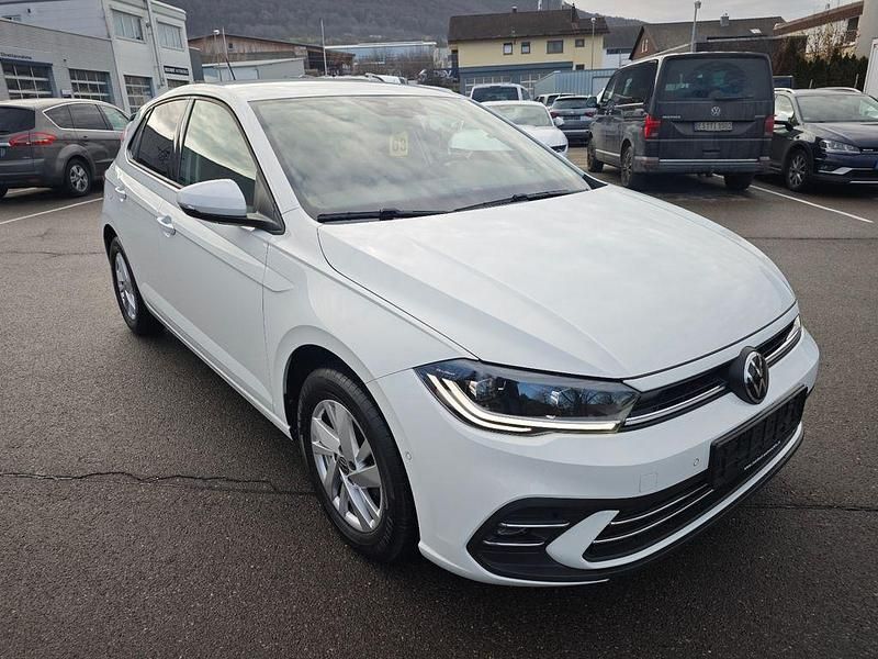 Gebraucht VW Polo Style 95 PS (69 kW) 2023 Weiß Limousine