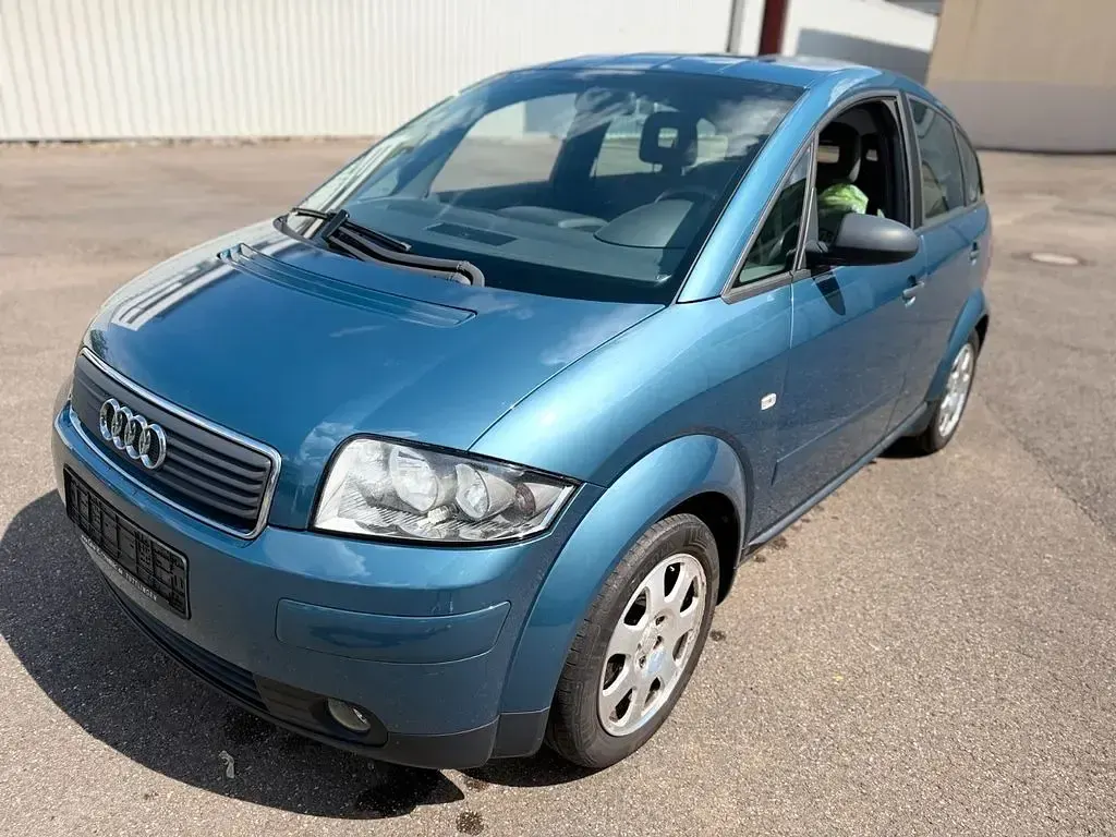 Gebraucht Audi A2 75 PS (55 kW) 2001 Blau Kleinwagen