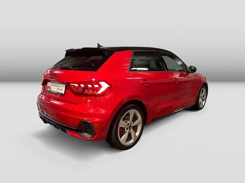 Gebraucht Audi A1 S-Line 207 PS (152 kW) 2025 Progressivrot metallic Limousine