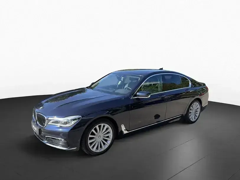 Gebraucht BMW 740 Comfort Edition 320 PS (235 kW) 2018 Imperialblau (blau) Limousine