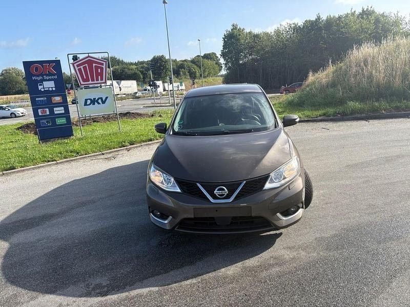 Gebraucht Nissan Pulsar Acenta 110 PS (80 kW) 2015 Braun Limousine