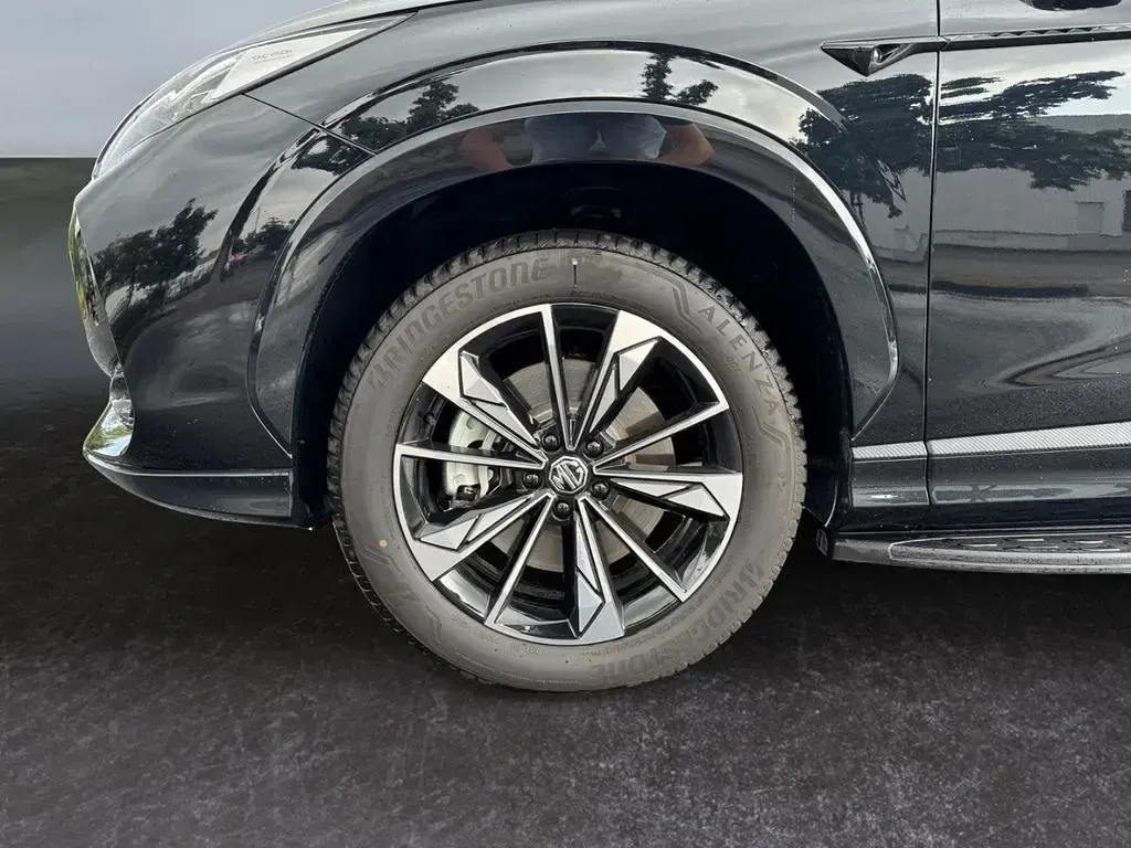 Brugt MG HS Luxury 339 HK (249 kW) 2026 Sort SUV