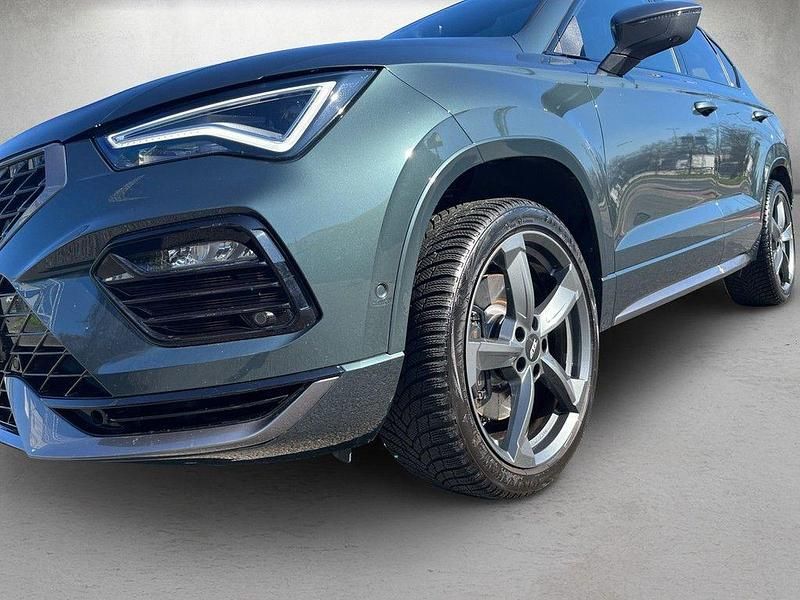 Gebraucht Cupra Ateca VZ 300 PS (220 kW) 2024 "camouflage" gr]n SUV