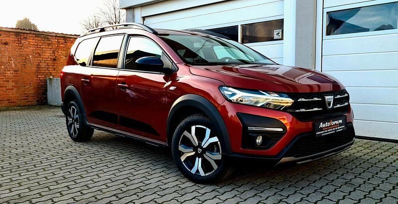 Gebraucht Dacia Jogger Extreme 101 PS (74 kW) 2022 Braun Van / Kleinbus