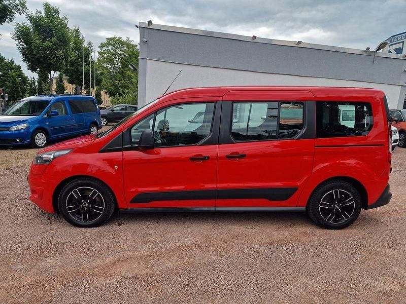 Gebraucht Ford Tourneo Connect 95 PS (69 kW) 2015 Rot Van / Kleinbus