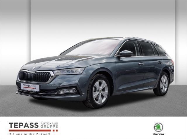 Grau Gebraucht 2021 Skoda Octavia First Edition Kombi | 16.908 € (Guter Preis) - Bild 1/4