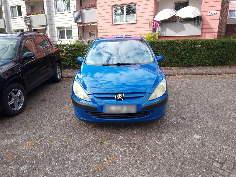 Blau Gebraucht 2002 Peugeot 307 Kombi | 600 € (Guter Preis) - Bild 1/4