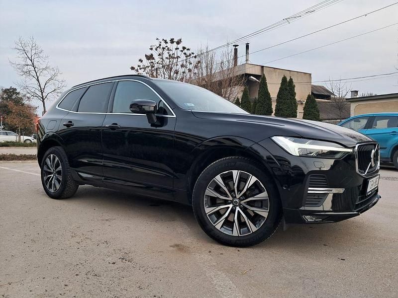 Gebraucht Volvo XC60 Core 197 PS (144 kW) 2022 Schwarz SUV
