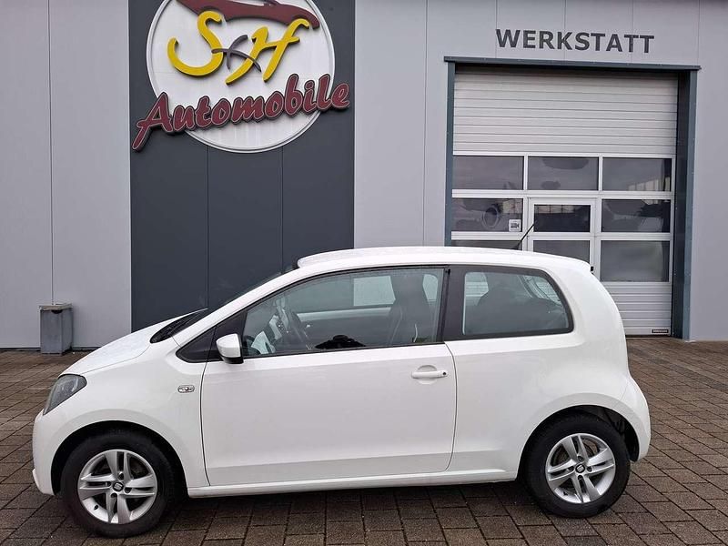 Gebraucht Seat Mii Chic 60 PS (44 kW) 2016 "candy" weiss Kleinwagen