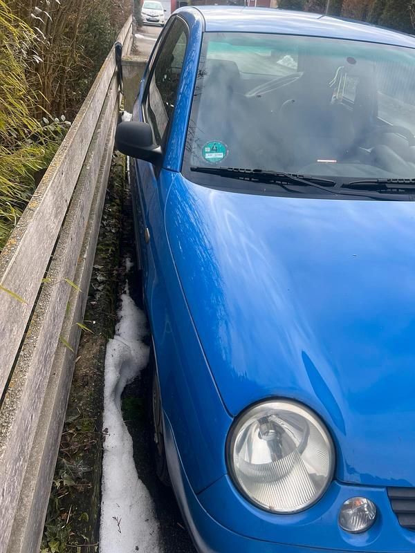 Gebraucht VW Lupo 50 PS (36 kW) 1999 Blau Kleinwagen