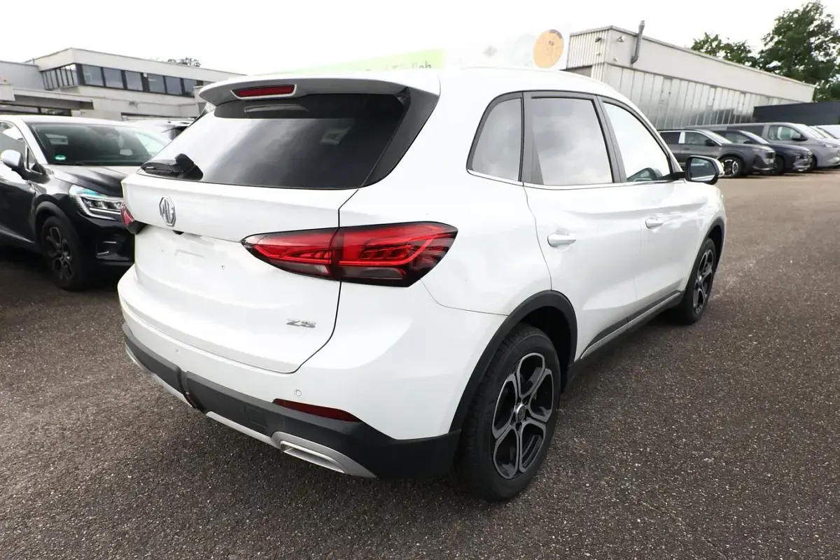 Neu MG ZS Comfort 116 PS (85 kW) 2026 Dover white SUV