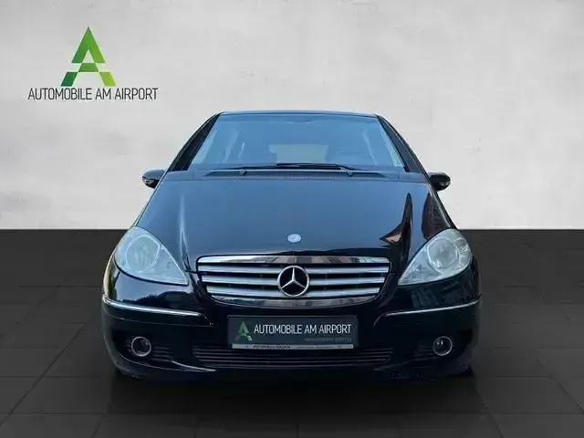 Gebraucht Mercedes A180 109 PS (80 kW) 2005 Schwarz Limousine