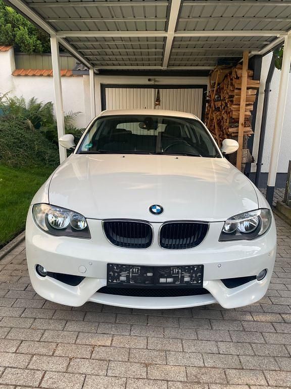 Second-hand BMW 114 122 CP (89 kW) 2009 Alb Hatchback