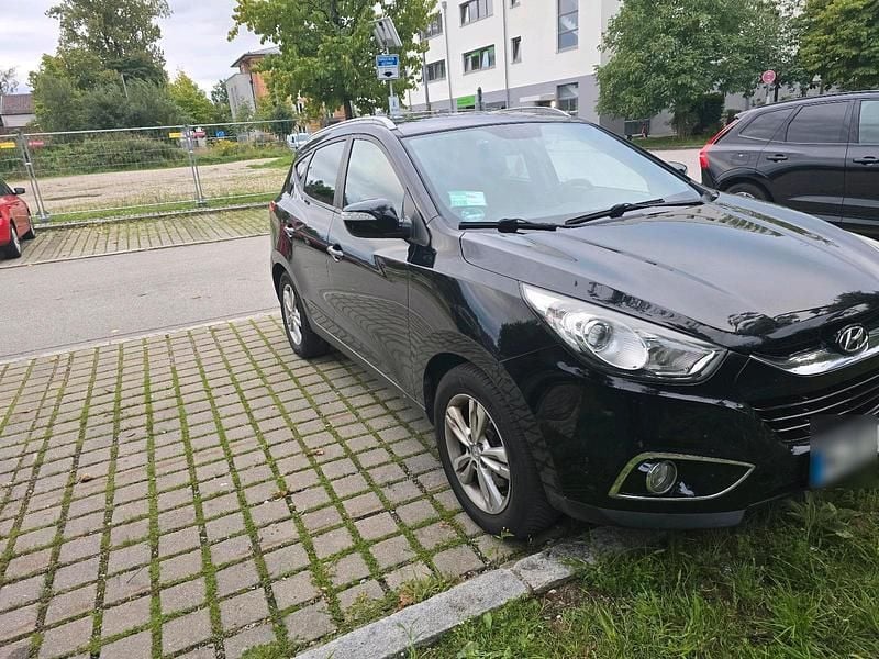 Gebraucht Hyundai ix35 184 PS (135 kW) 2013 Schwarz SUV