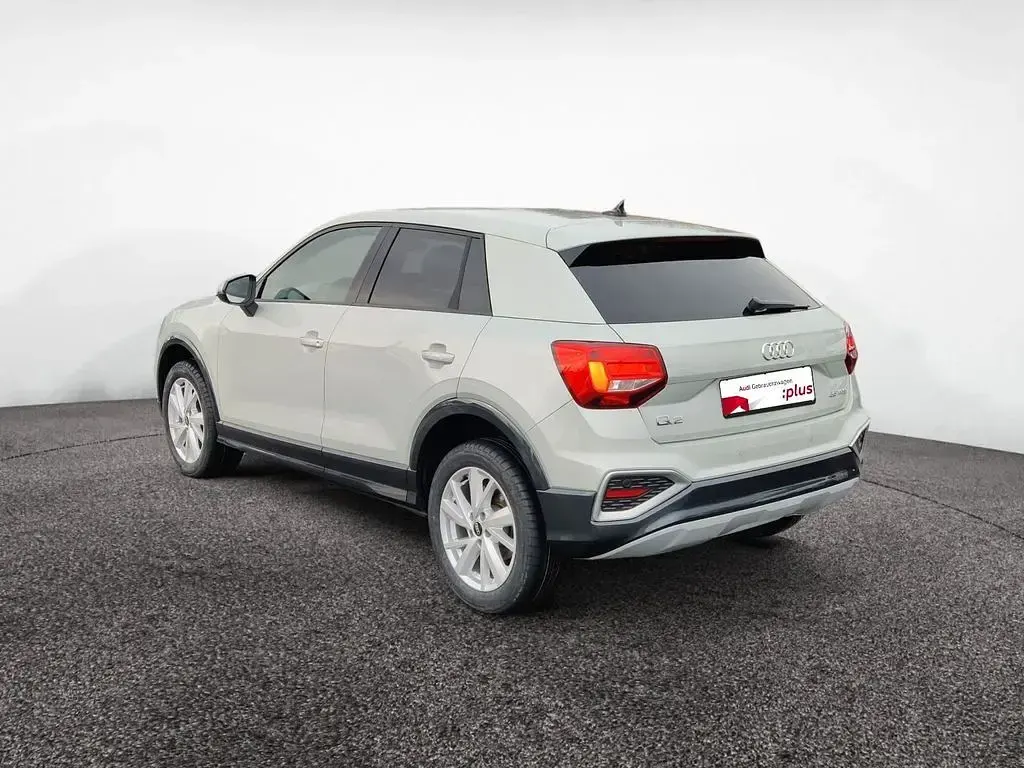 Gebraucht Audi Q2 Advanced 150 PS (110 kW) 2025 Tausilber metallic SUV