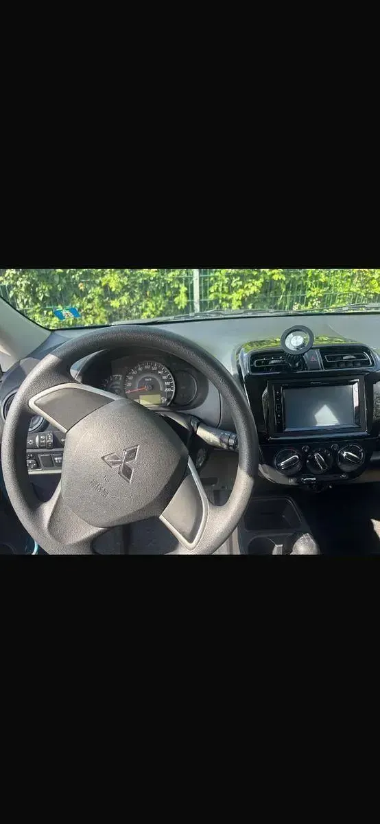 Usata Mitsubishi Space Star Select 71 CV (52 kW) 2024 Blu Utilitaria