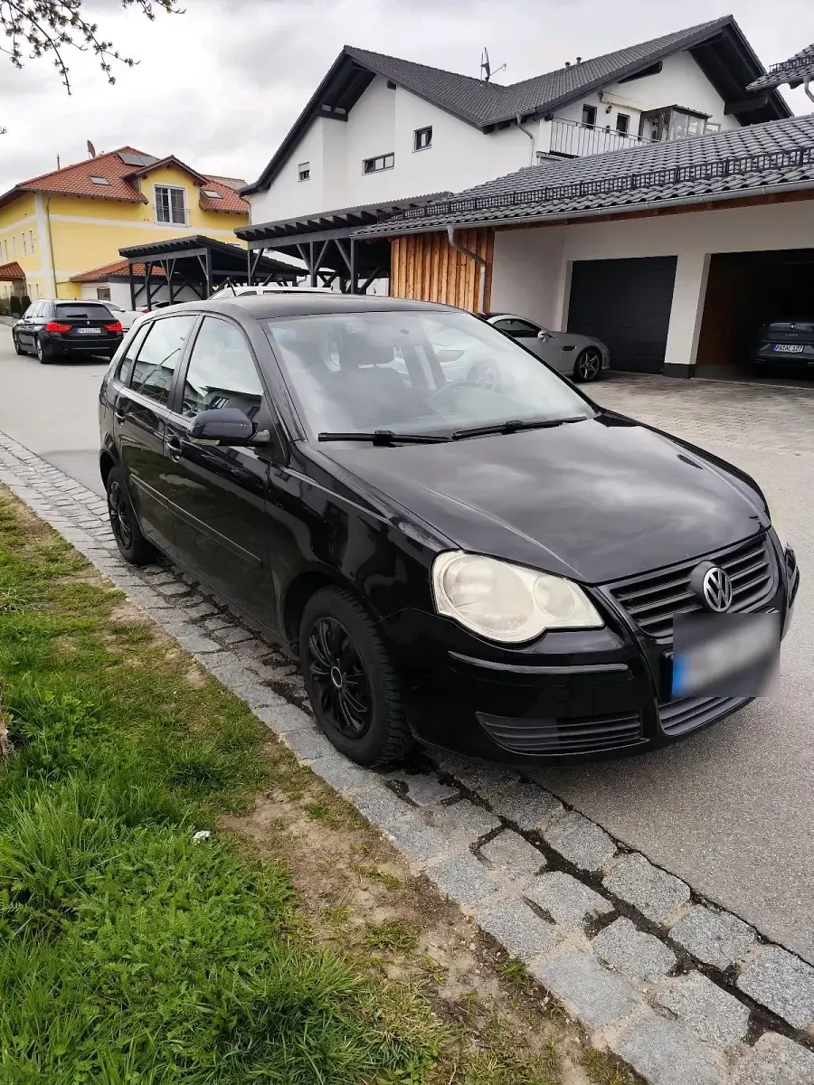 Gebraucht VW Polo 68 PS (50 kW) 2008 Schwarz Kleinwagen
