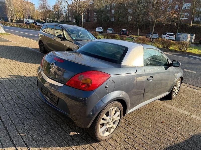 Gebraucht Opel Tigra Basis 90 PS (66 kW) 2006 Blau Cabrio