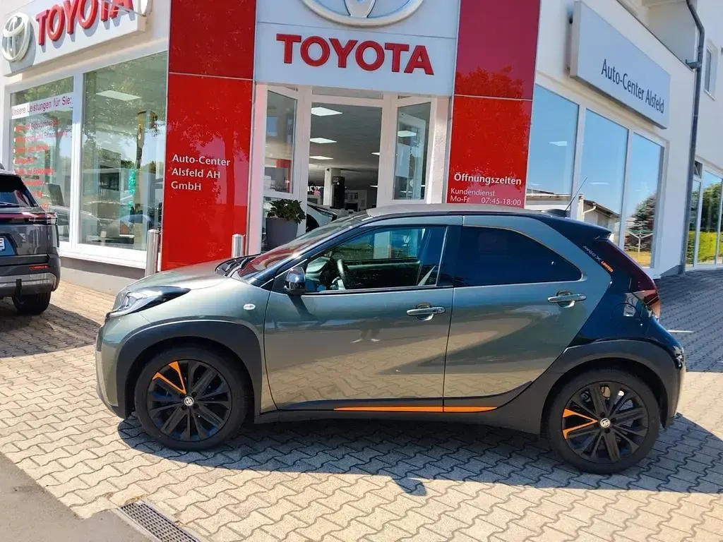 Gebraucht Toyota Aygo X Limited 72 PS (52 kW) 2022 Grün SUV