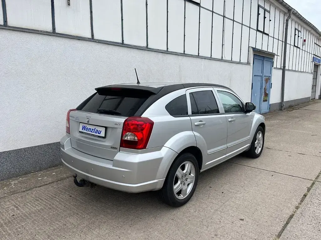 Gebraucht Dodge Caliber SXT 140 PS (102 kW) 2009 Grau Kleinwagen