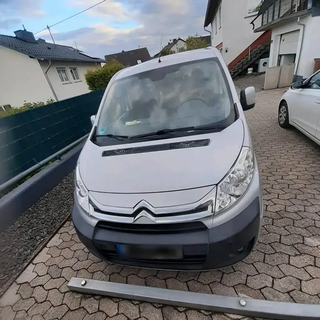 Gebraucht Citroën Jumpy 163 PS (119 kW) 2015 Silber Van / Kleinbus