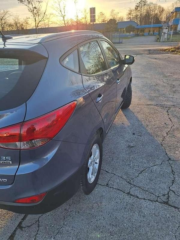 Gebraucht Hyundai ix35 Style 184 PS (135 kW) 2012 Blau SUV