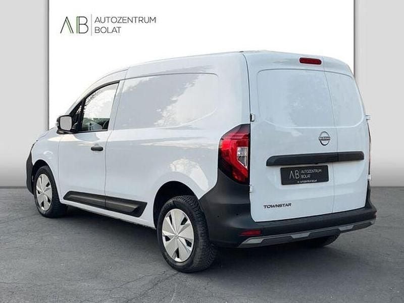 Gebraucht Nissan Townstar Acenta 131 PS (96 kW) 2022 Weiß Van