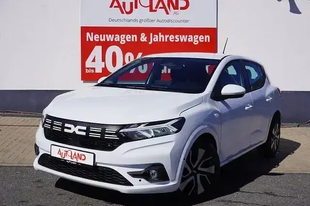 Neu Dacia Sandero Expression 91 PS (66 kW) 2025 Weiß Limousine