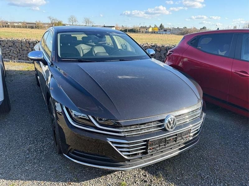 Gebraucht VW Arteon Elegance 280 PS (205 kW) 2017 Deep black perleffekt Limousine