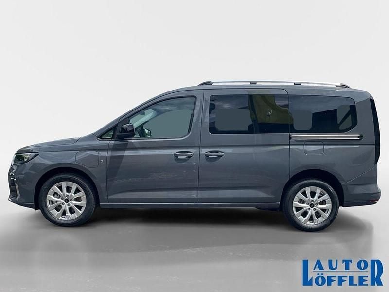 Neu Ford Tourneo Titanium 150 PS (110 kW) 2026 Grau Van / Kleinbus