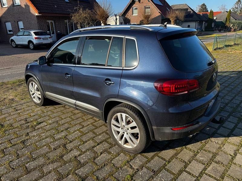 Gebraucht VW Tiguan S 184 PS (135 kW) 2015 Blau SUV