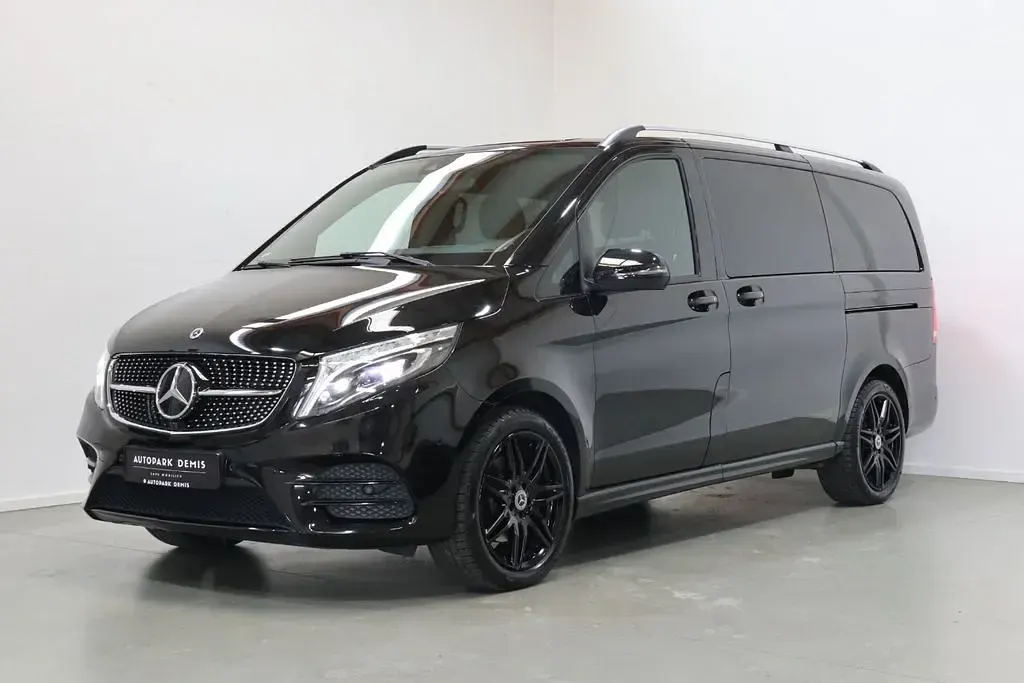 Gebraucht Mercedes V250 AMG 190 PS (139 kW) 2021 Schwarz Van / Kleinbus