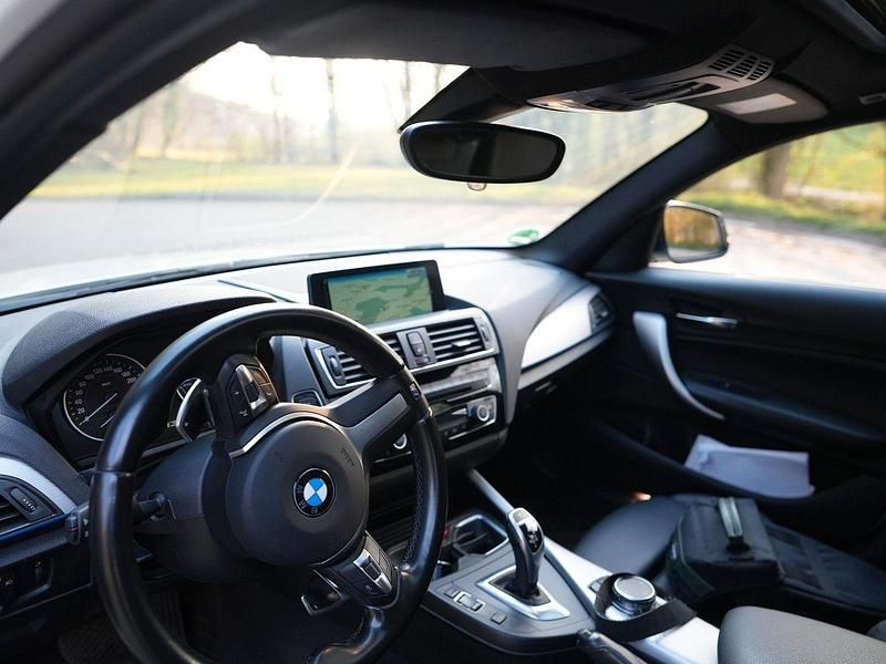 Używany BMW M135 Performance 450 KM (330 kW) 2015 Biały Hatchback