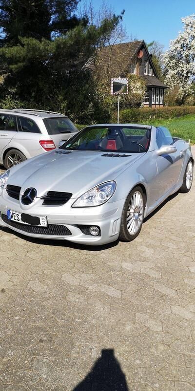 Silber Gebraucht 2006 Mercedes SLK55 AMG AMG Cabrio | 28.900 € (Fairer Preis) - Bild 1/4