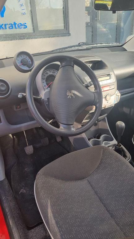 Gebraucht Peugeot 107 Filou 68 PS (50 kW) 2010 Rot Kleinwagen