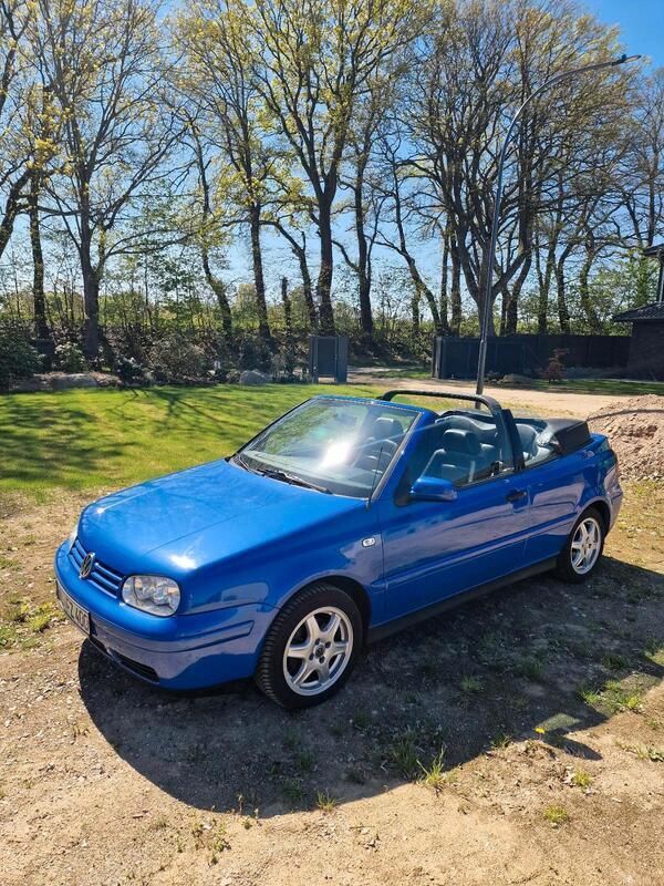 Blau Gebraucht 2001 VW Golf Cabriolet Cabrio | 4.000 € (Fairer Preis) - Bild 1/4