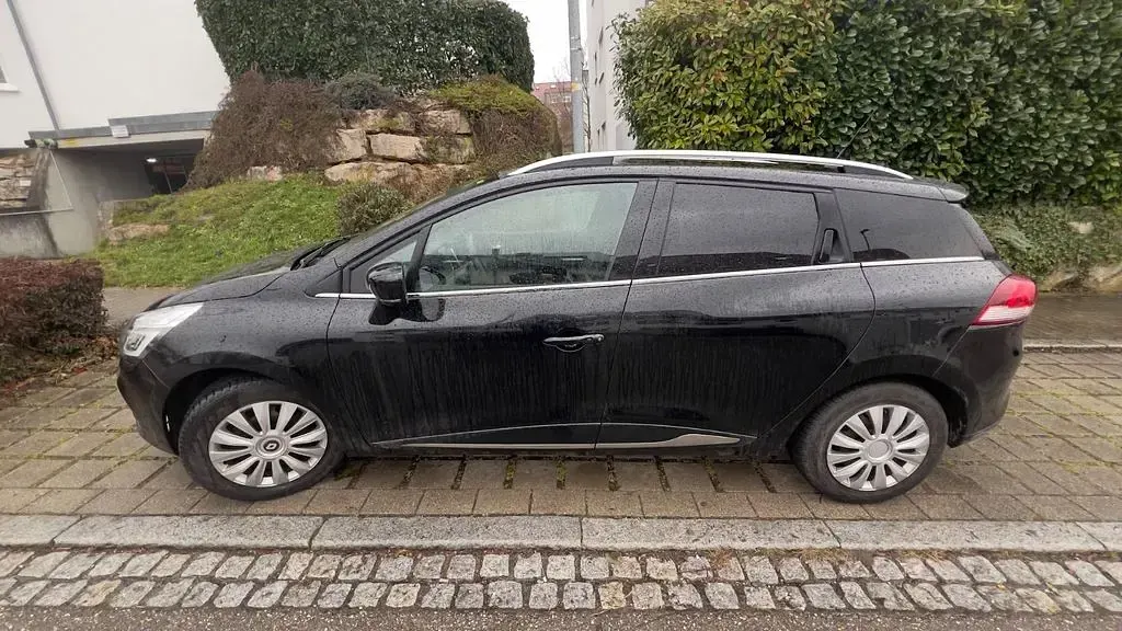 Gebraucht Renault Clio Intens 90 PS (66 kW) 2019 Schwarz Limousine