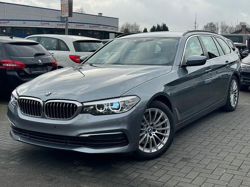 Gebraucht BMW 530 252 PS (185 kW) 2018 Blau Limousine