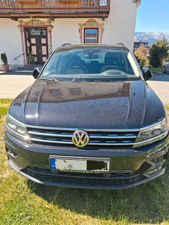 Gebraucht VW Tiguan Comfortline 125 PS (91 kW) 2018 Schwarz SUV
