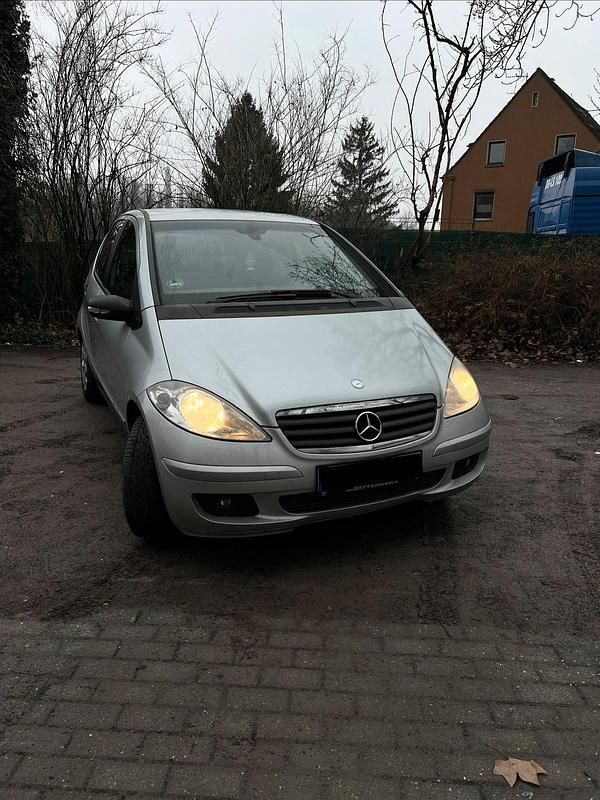 Gebraucht Mercedes A150 95 PS (69 kW) 2005 Silber Kleinwagen