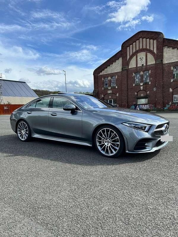 Grau Gebraucht 2018 Mercedes CLS450 Limousine | 45.999 € (Etwas zu teuer) - Bild 1/4