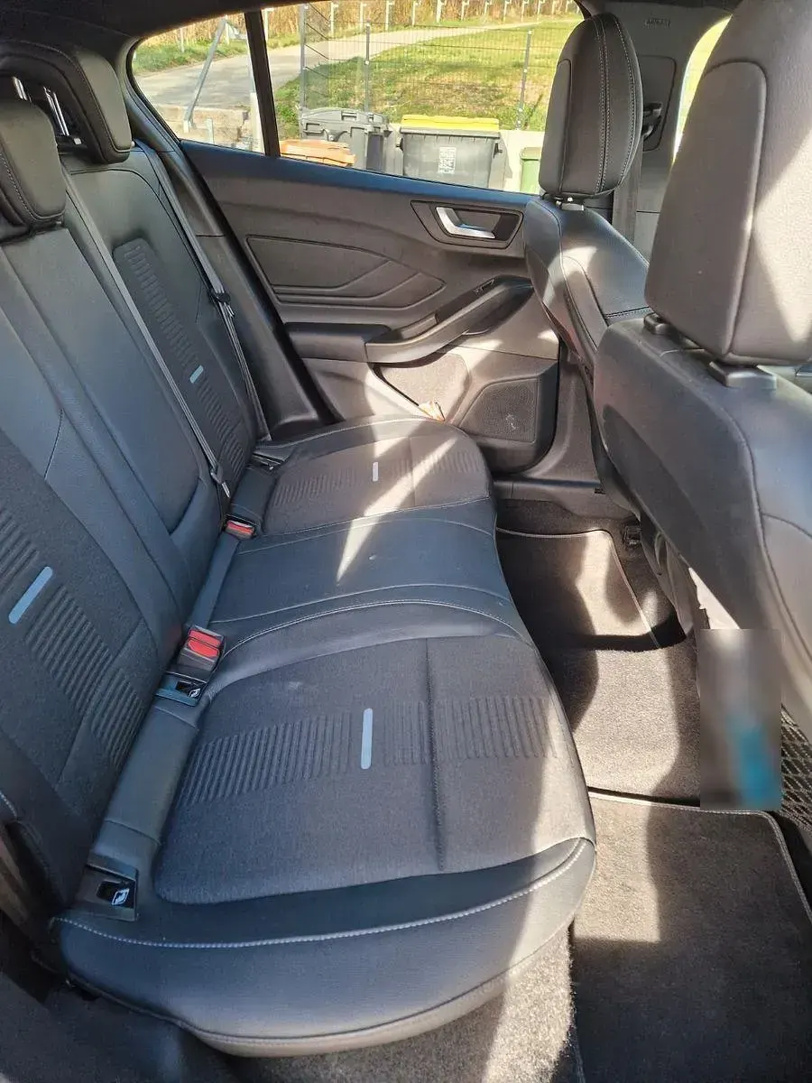 Brugt Ford Focus Active 182 HK (133 kW) 2020 Grå Sedan