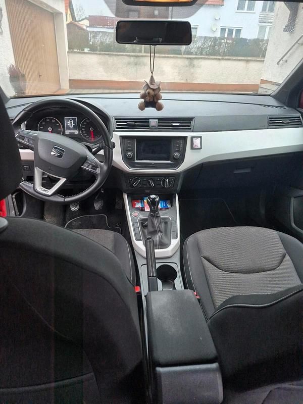 Gebraucht Seat Arona 95 PS (69 kW) 2020 Rot SUV