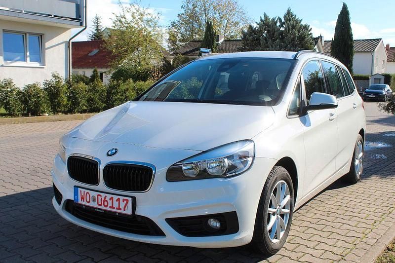 Gebraucht BMW 216 Gran Tourer Advantage 116 PS (85 kW) 2016 Weiß Van / Kleinbus