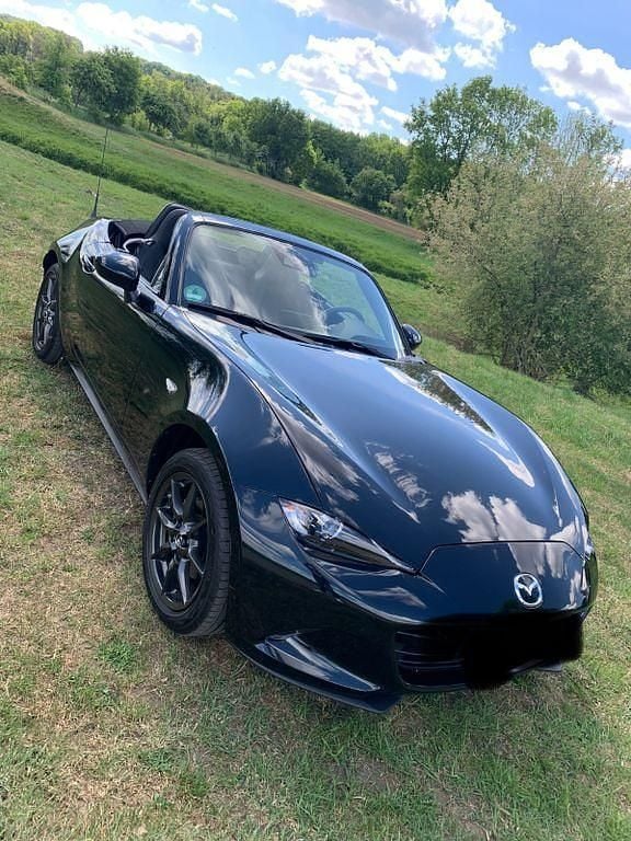 Gebraucht Mazda MX5 Exclusive-Line 131 PS (96 kW) 2018 Schwarz Cabrio