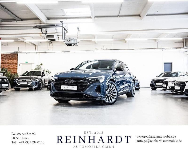 Plasmablau metallic Gebraucht 2023 Audi Q8 e-tron Advanced SUV | 54.115 € - Bild 1/3
